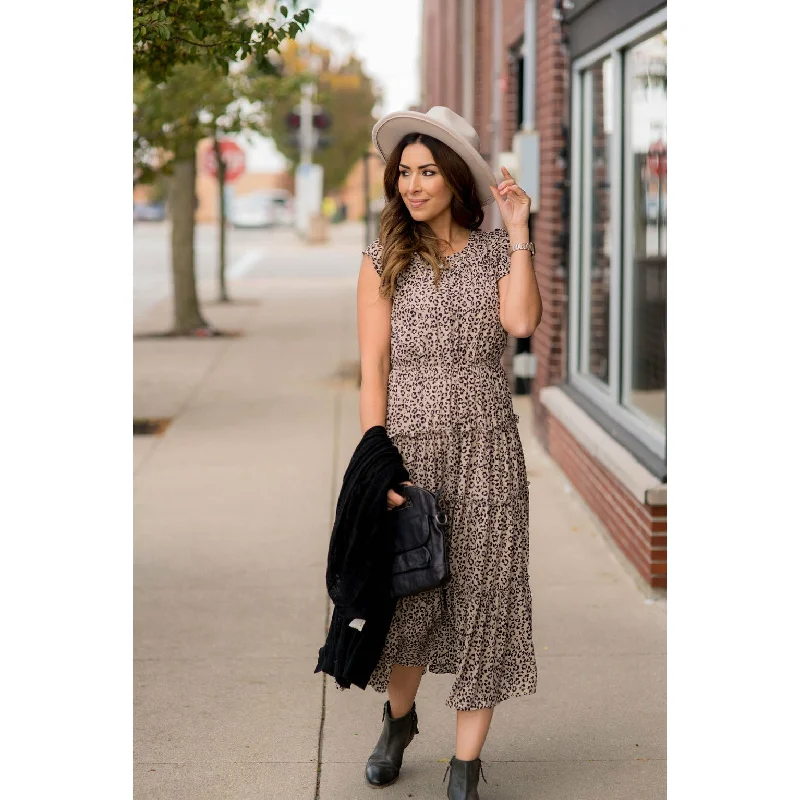 Fashionable Tiered Leopard Midi