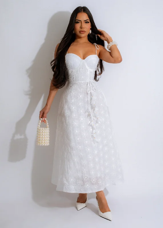 Lazy Days Lace Midi Dress White