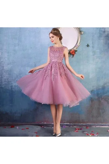 Short Mini Sleeveless Tulle Adorable A-Line Scoop Petite Zipper Back Appliques Bridesmaid Dress